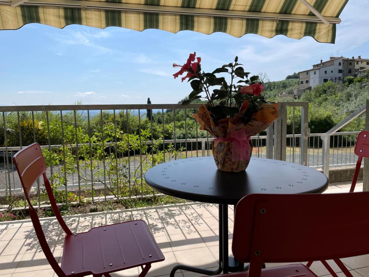 Apartamento A Casa Di Silvia Gambassi Terme Exterior foto