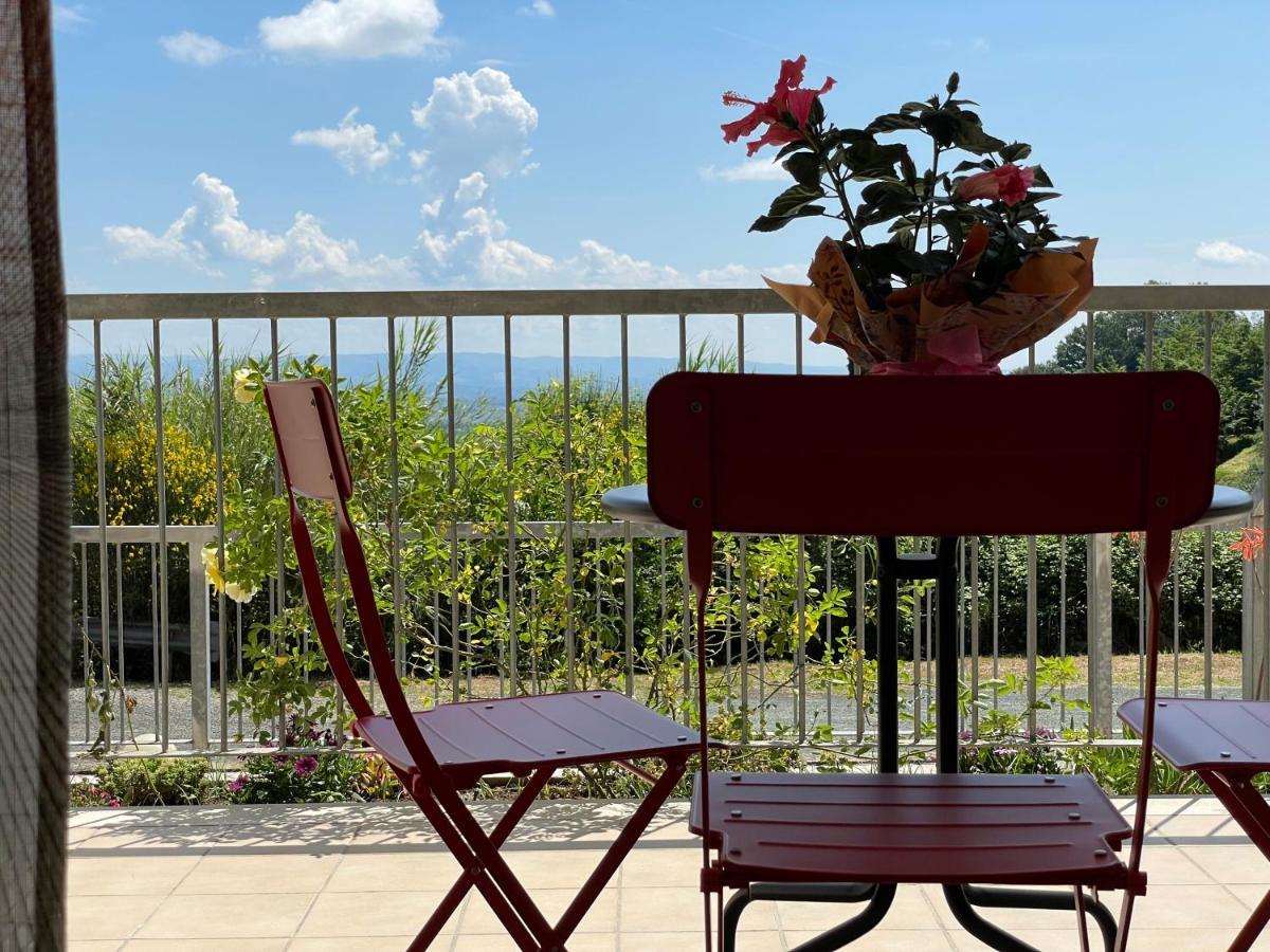 Apartamento A Casa Di Silvia Gambassi Terme Exterior foto