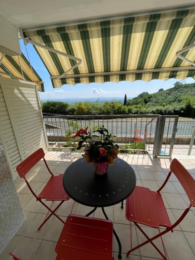 Apartamento A Casa Di Silvia Gambassi Terme Exterior foto
