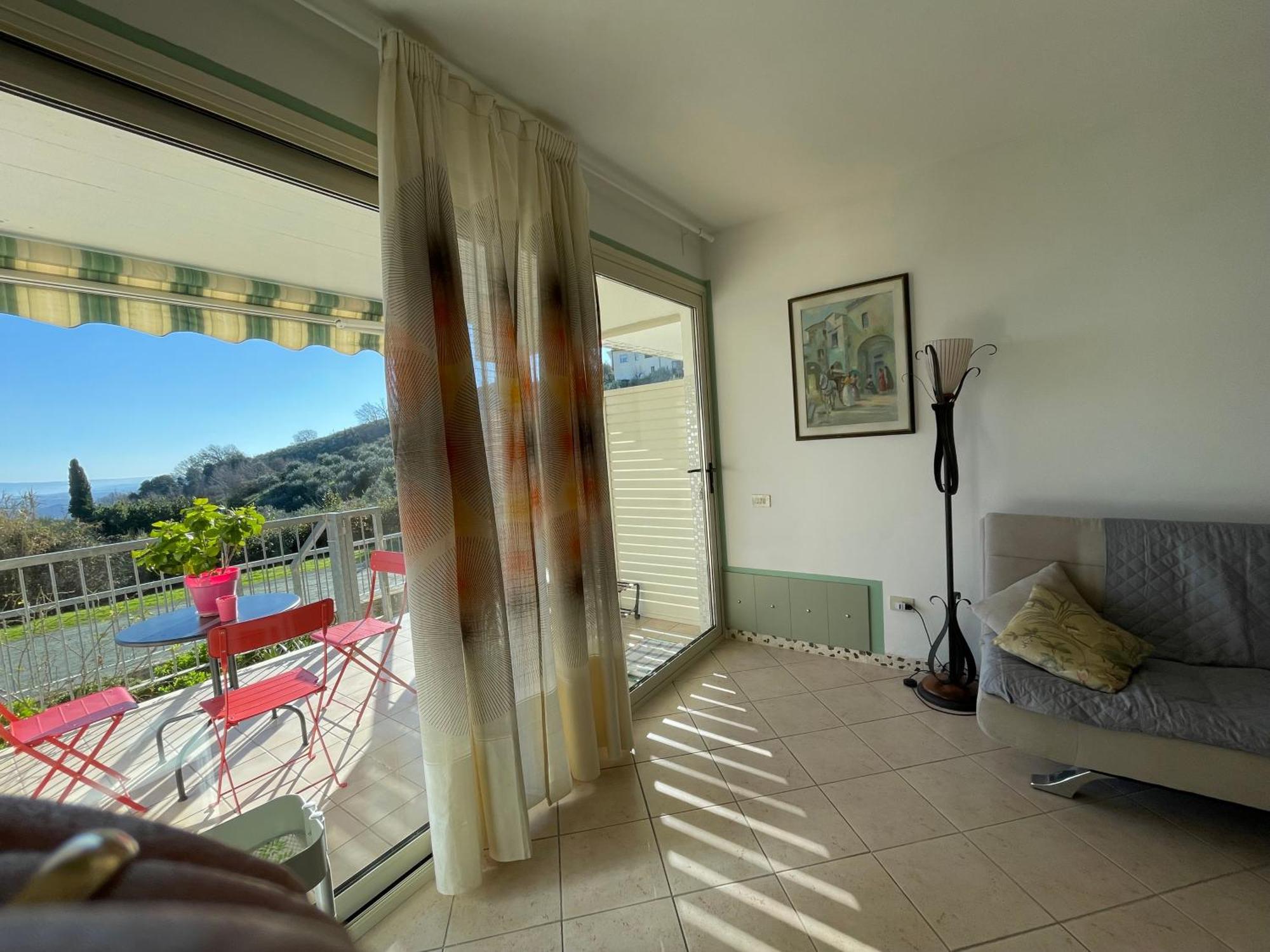 Apartamento A Casa Di Silvia Gambassi Terme Exterior foto